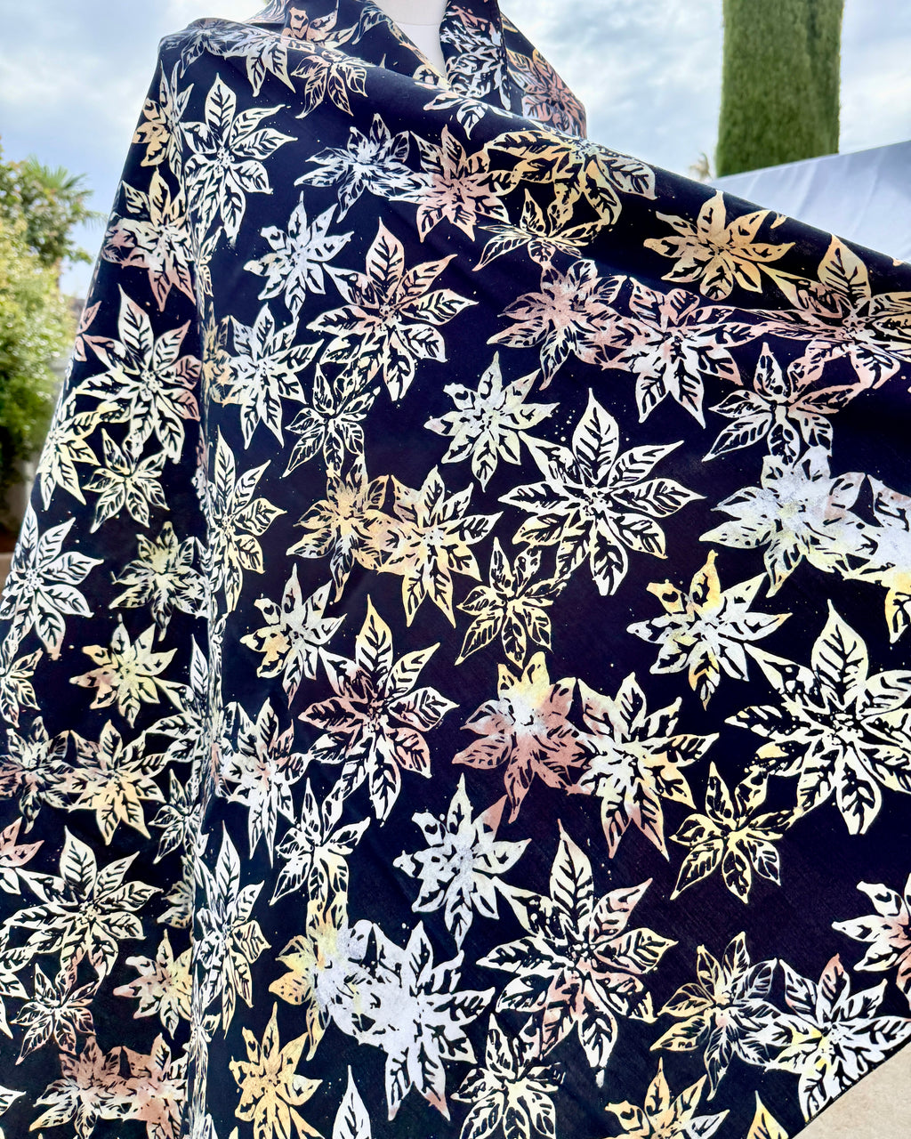 Black Poinsettias - Batik Sarong