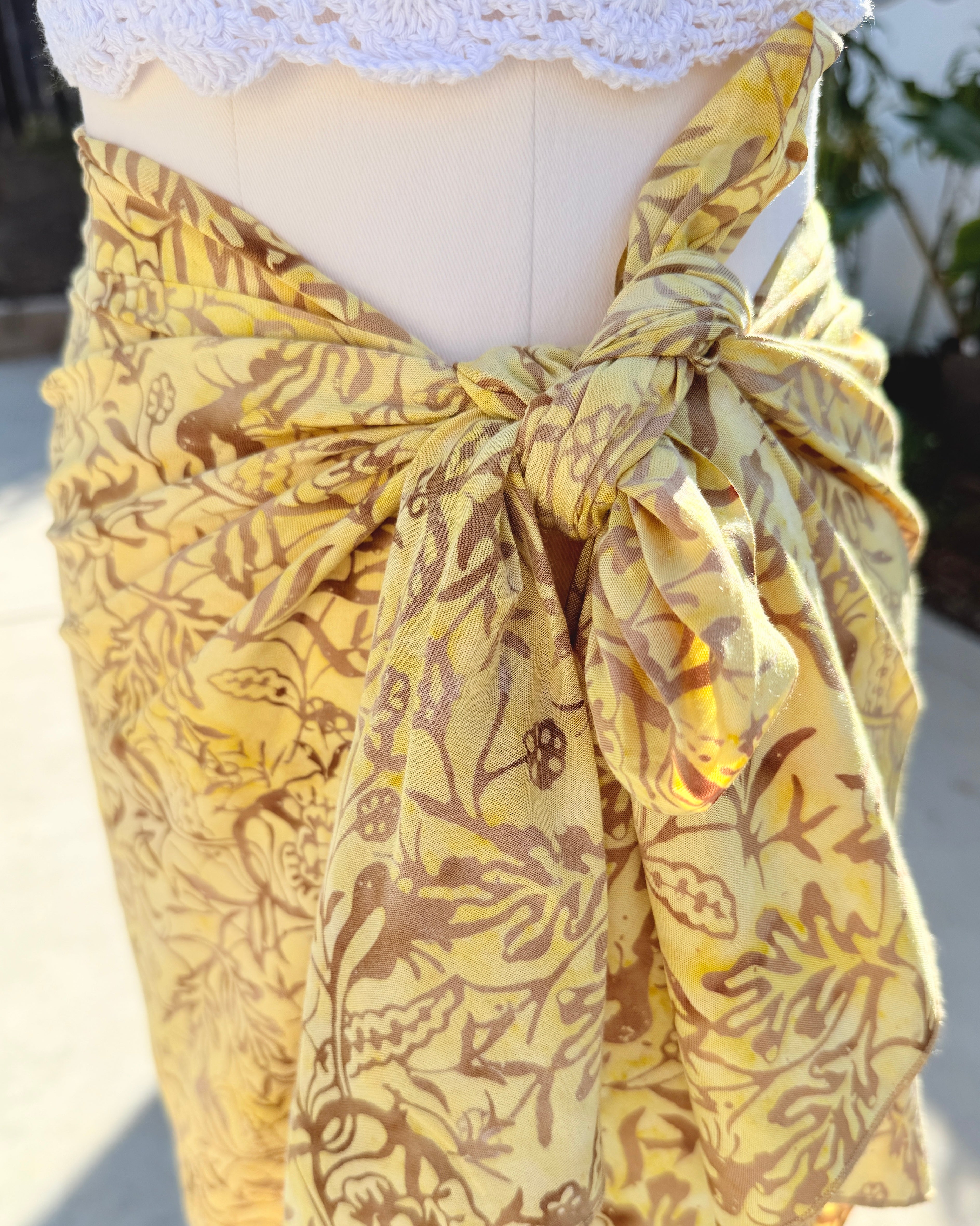 Golden Meadow - Batik Sarong